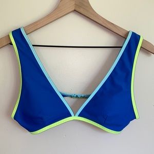 Aerie Scoop V Neck Bikini Top